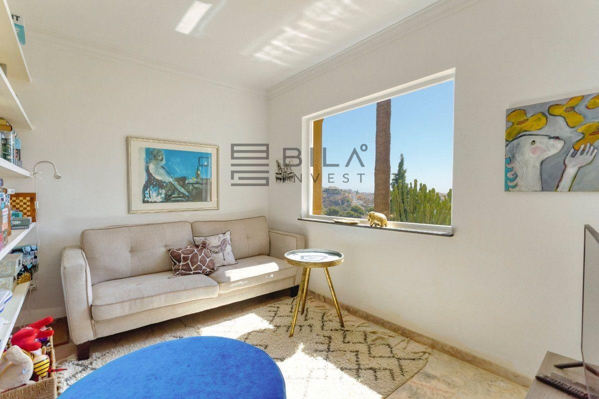 Chalet for Sale in Benalmádena
