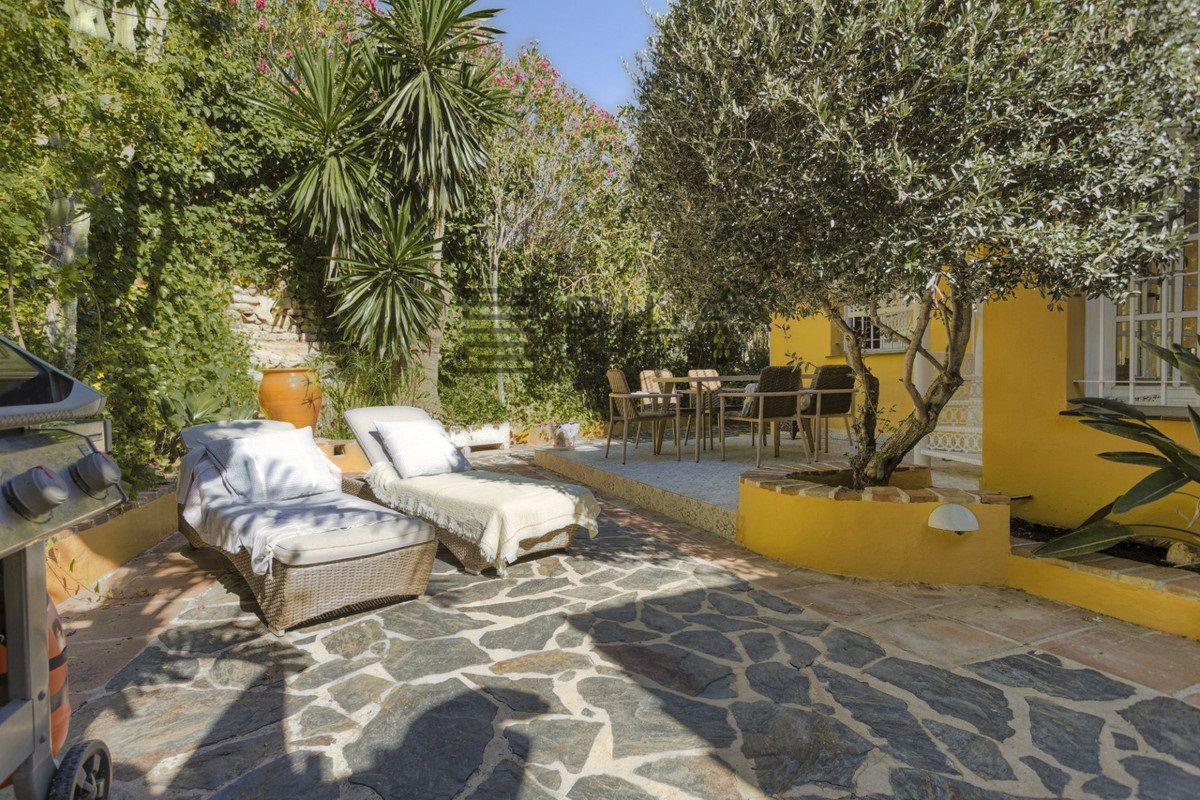 Chalet for Sale in Benalmádena