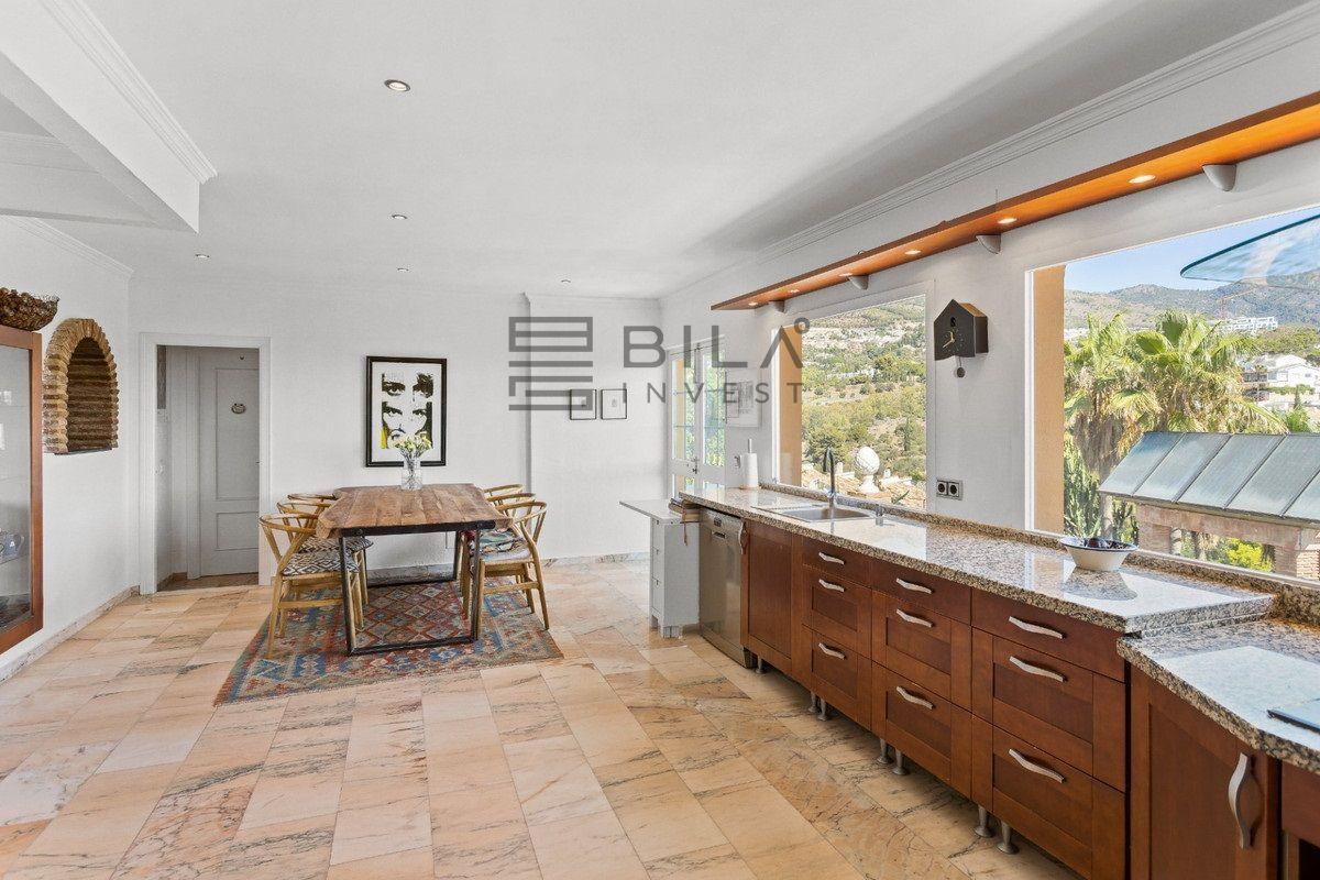 Chalet for Sale in Benalmádena