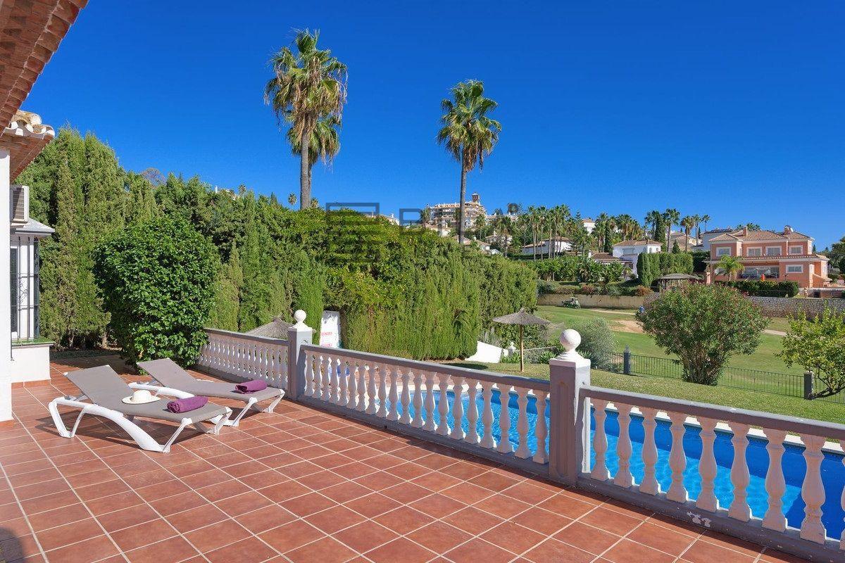 Chalet for Sale in Mijas