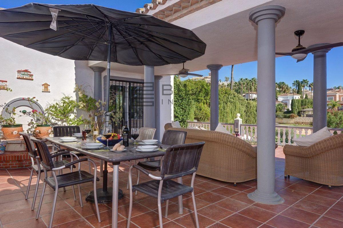 Chalet for Sale in Mijas
