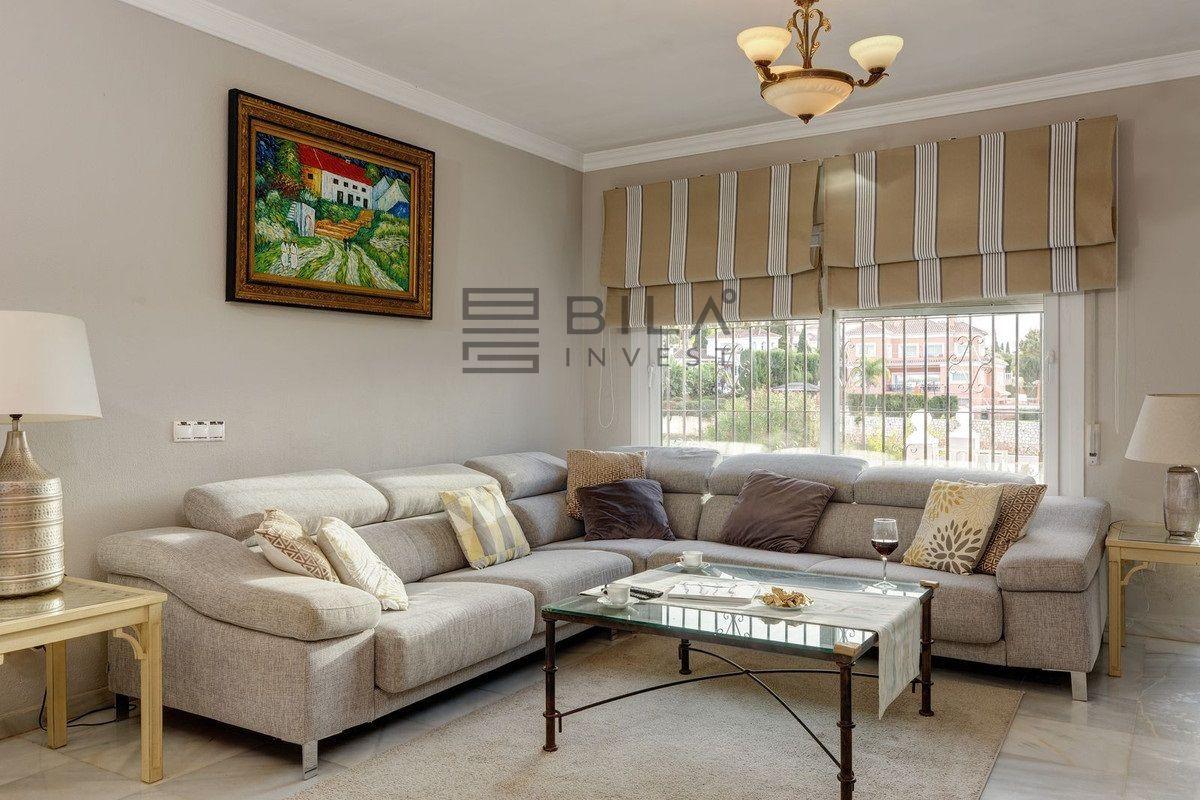 Chalet for Sale in Mijas