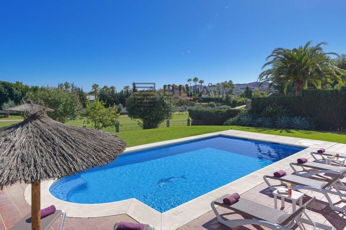 Chalet for Sale in Mijas