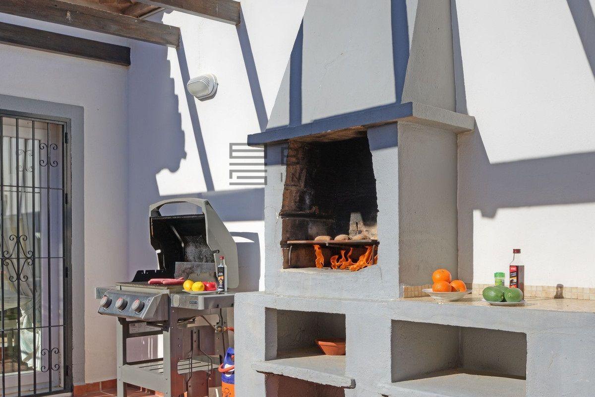 Chalet for Sale in Mijas