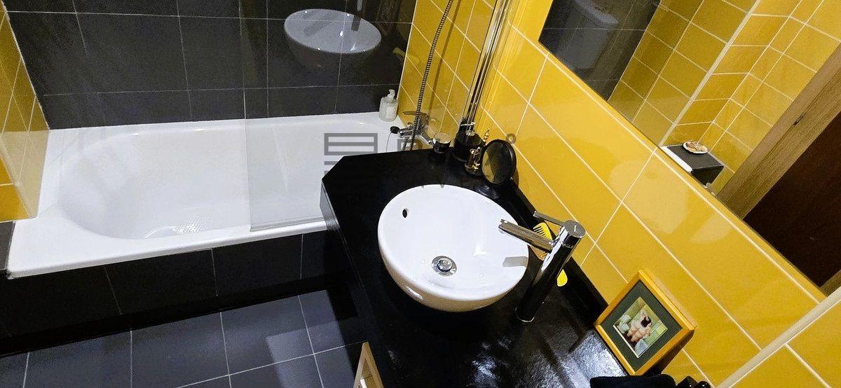 Flat for Sale in Mijas