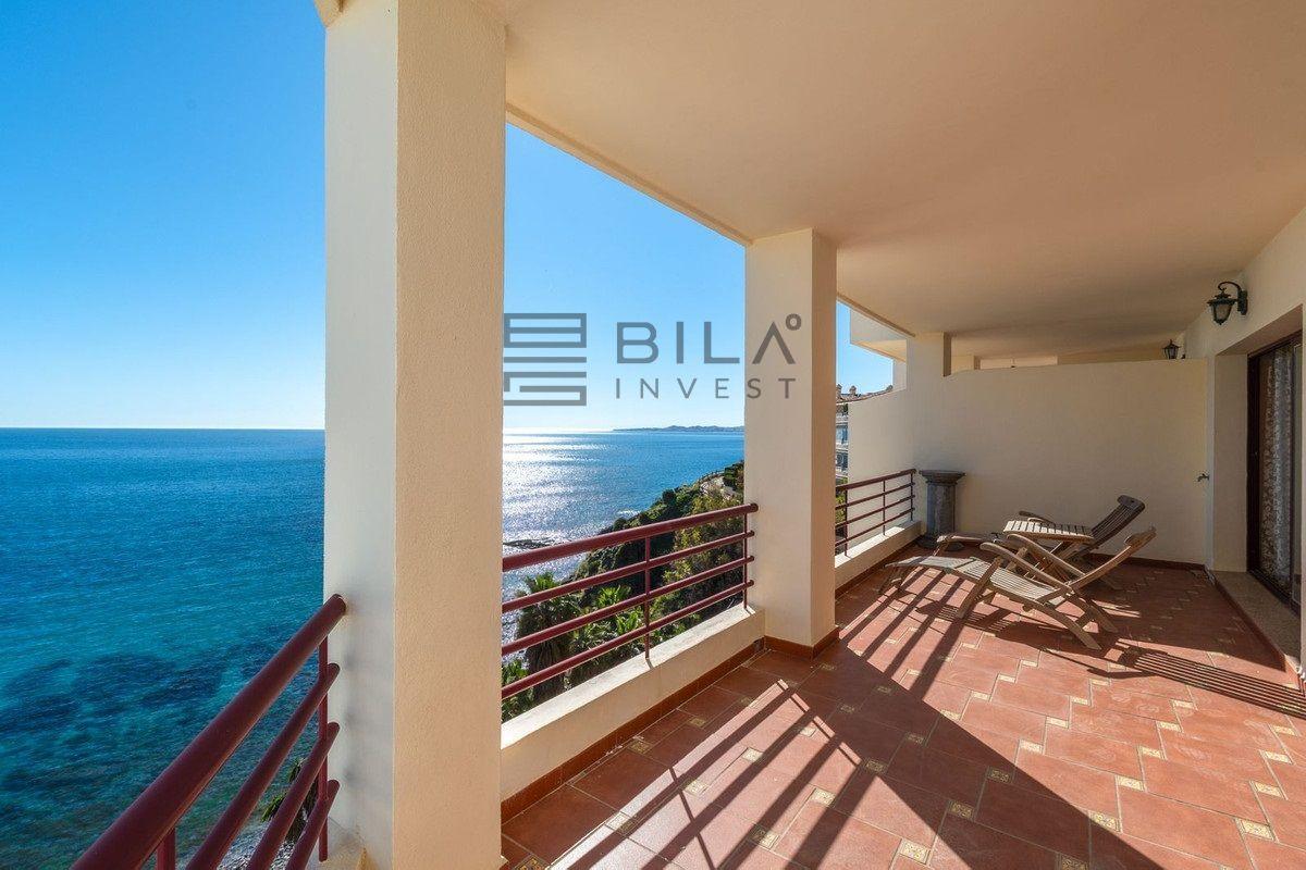 Flat for Sale in Benalmádena