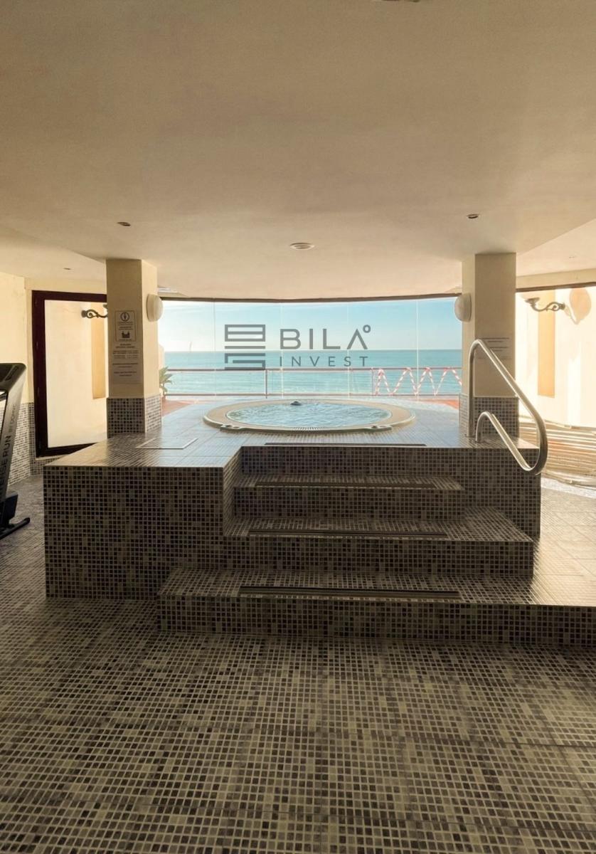 Flat for Sale in Benalmádena