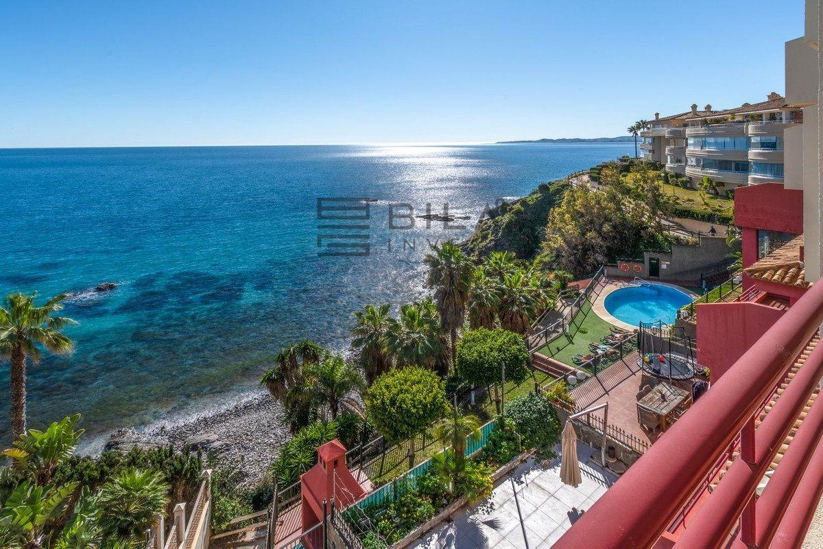 Flat for Sale in Benalmádena