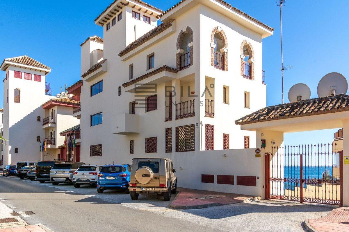 Flat for Sale in Benalmádena