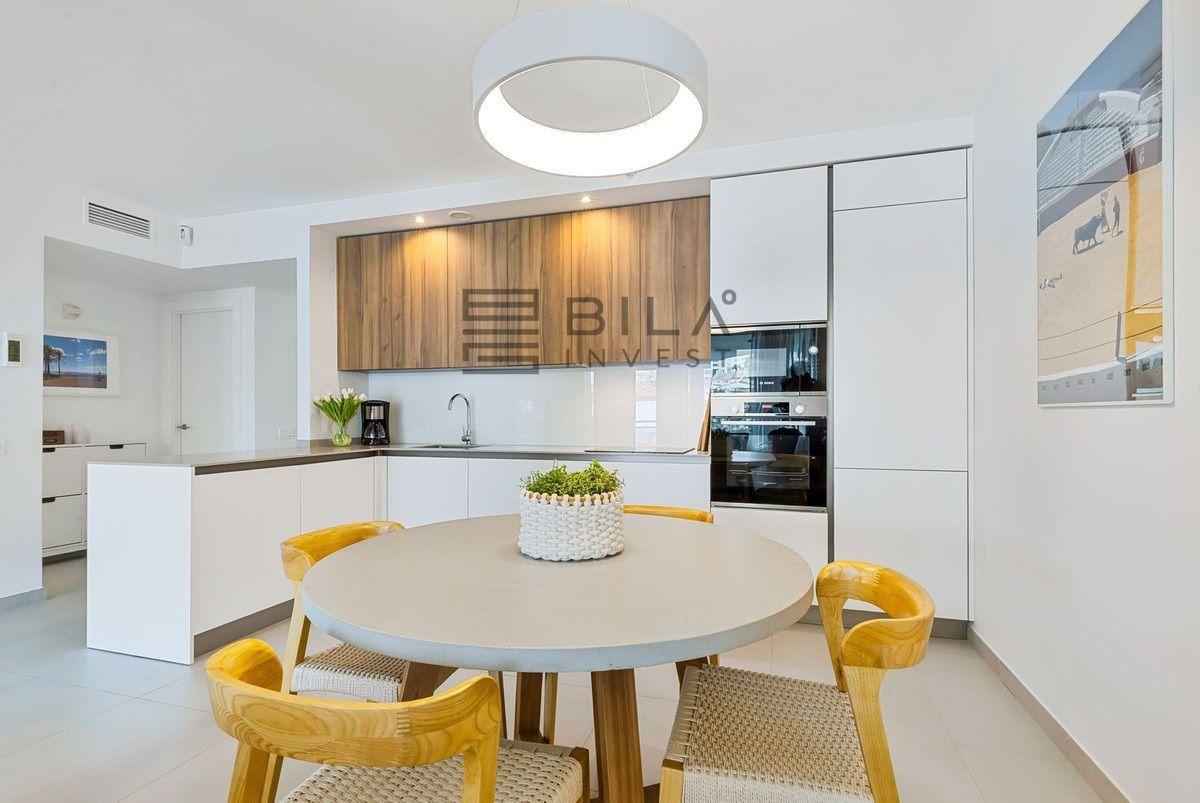 Flat for Sale in Benalmádena