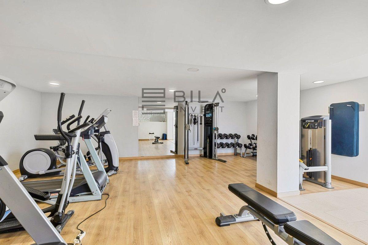 Flat for Sale in Benalmádena