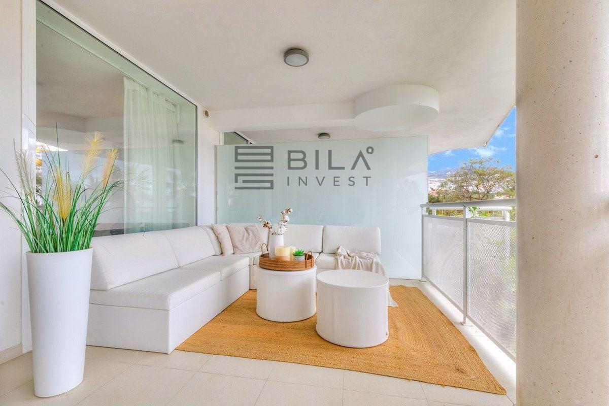 Flat for Sale in Benalmádena