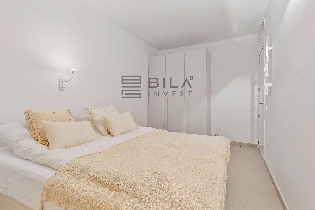 Flat for Sale in Benalmádena