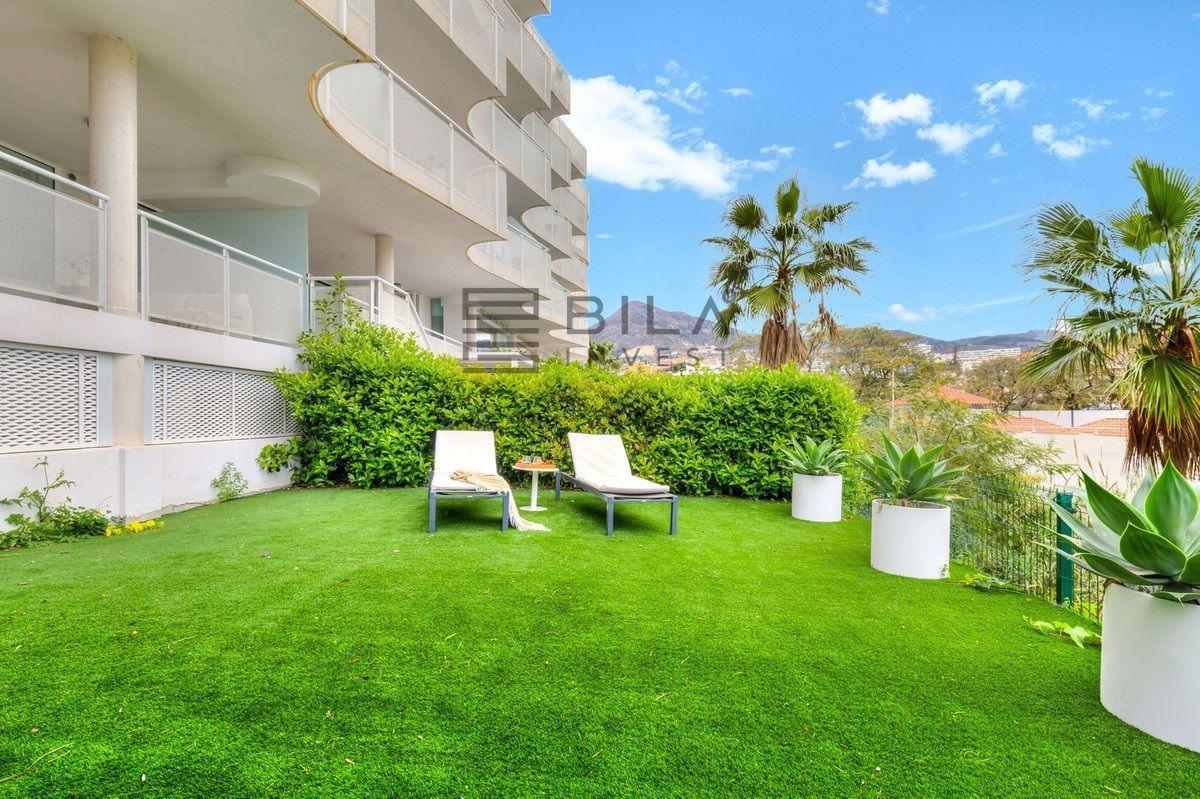 Flat for Sale in Benalmádena