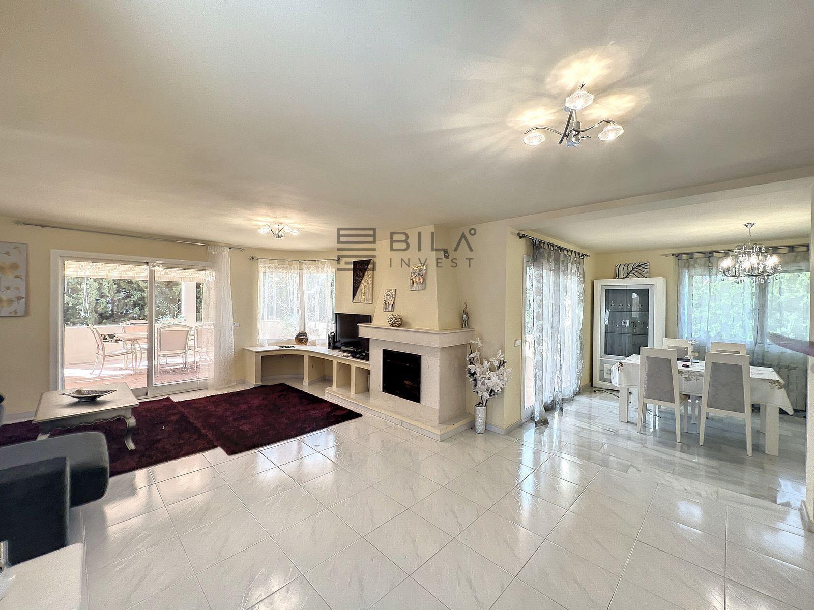 Chalet for Sale in Mijas