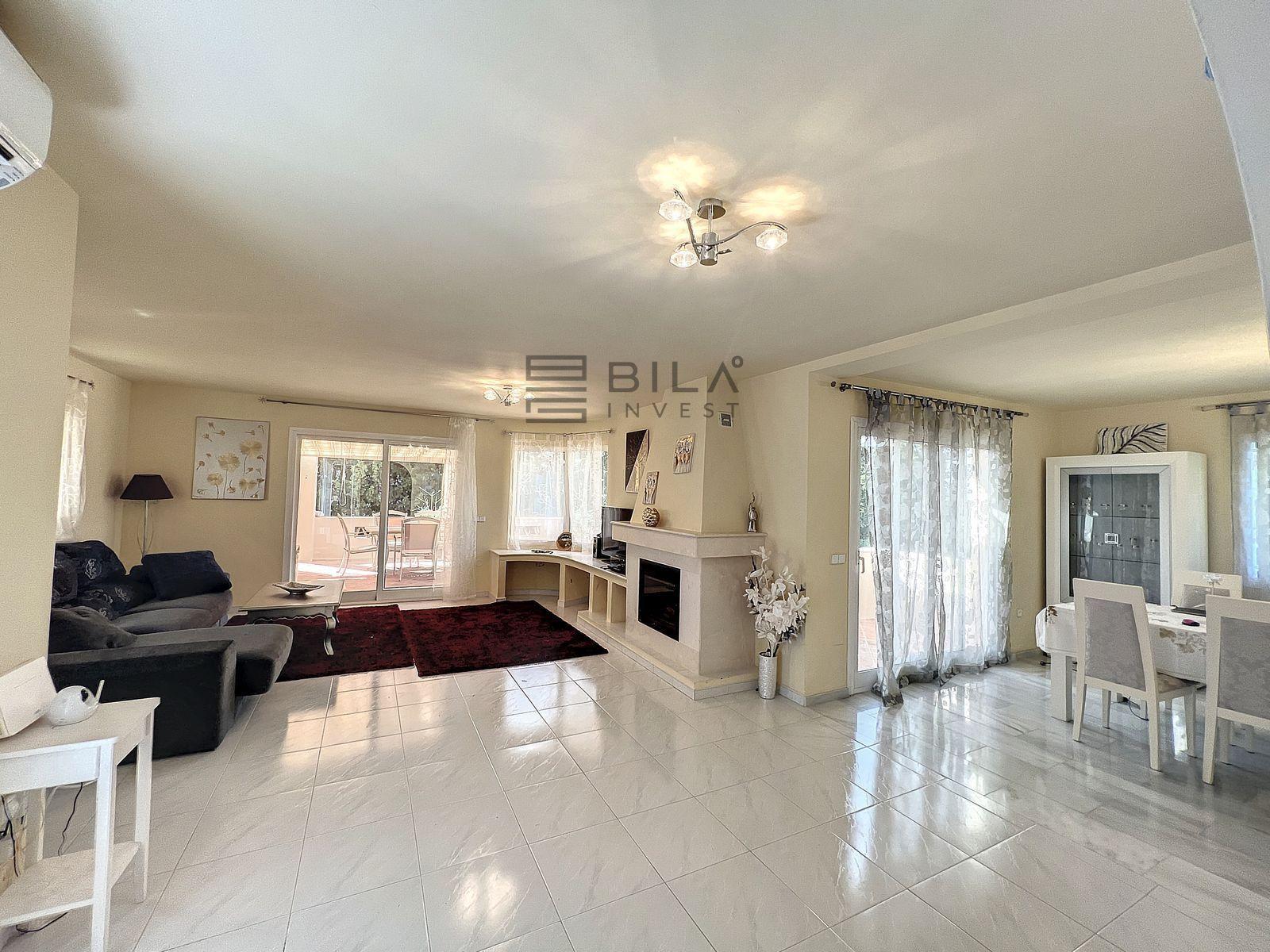 Chalet for Sale in Mijas