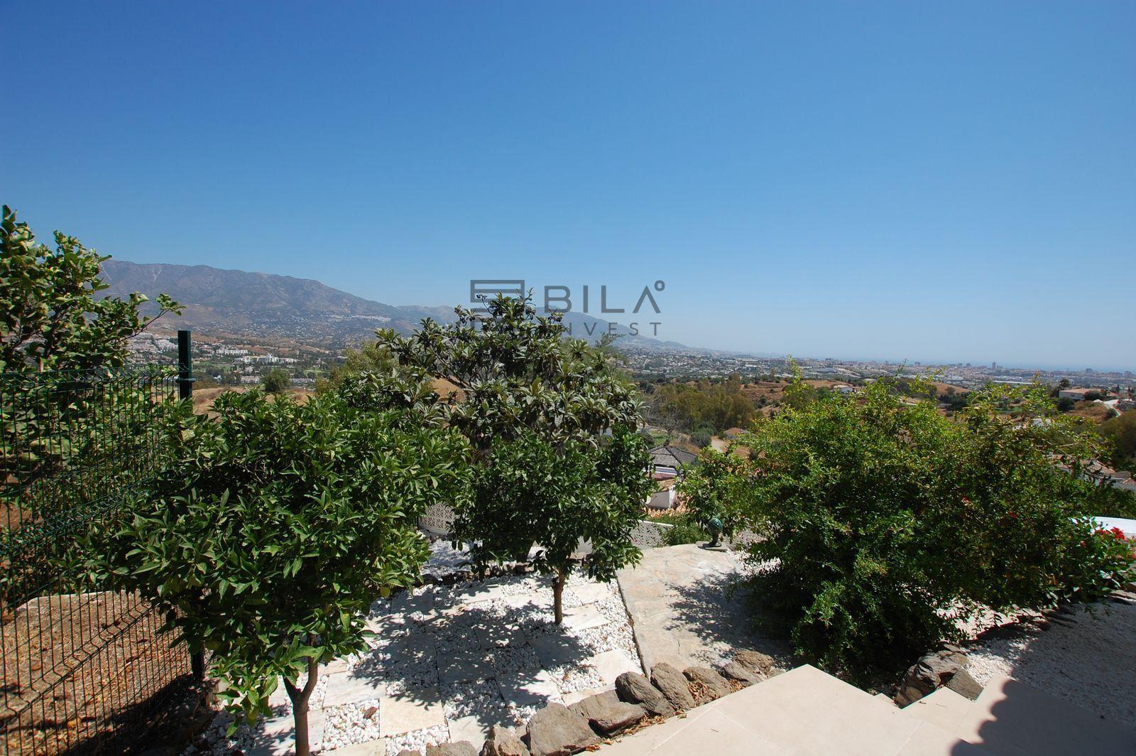 Chalet for Sale in Mijas