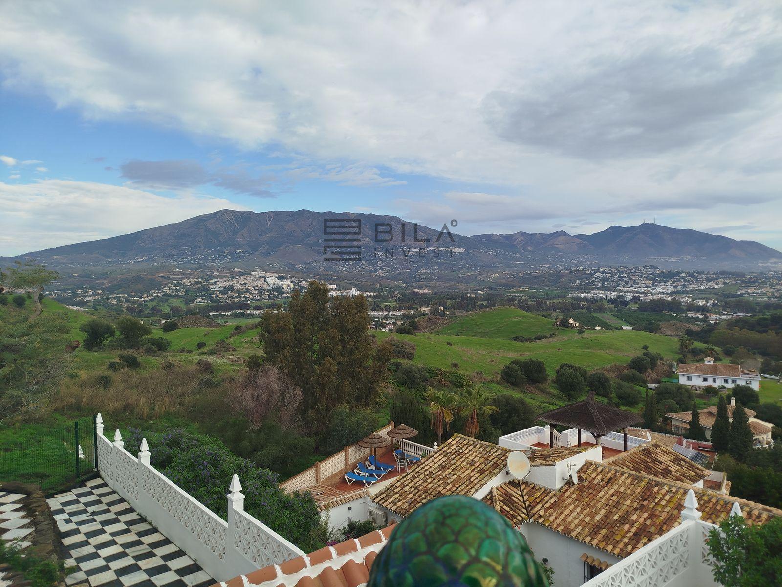 Chalet for Sale in Mijas