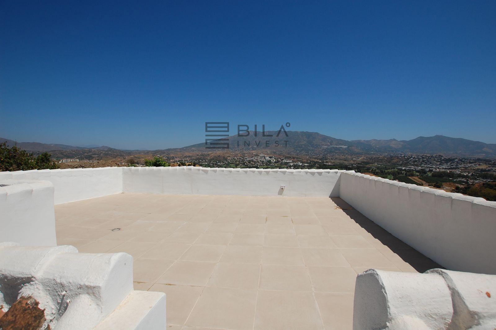 Chalet for Sale in Mijas