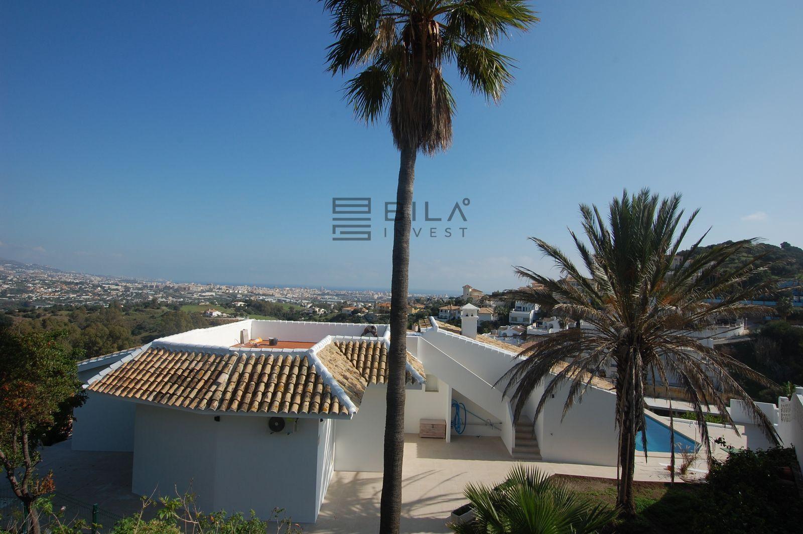 Chalet for Sale in Mijas