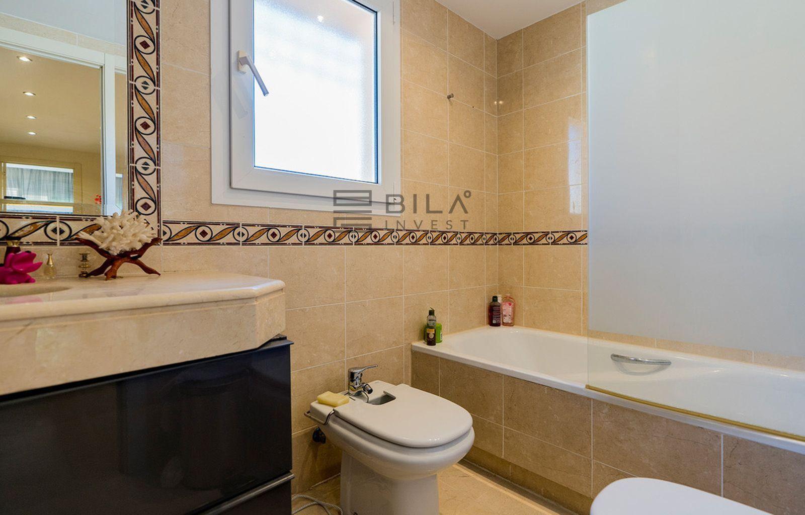 Chalet for Sale in Mijas