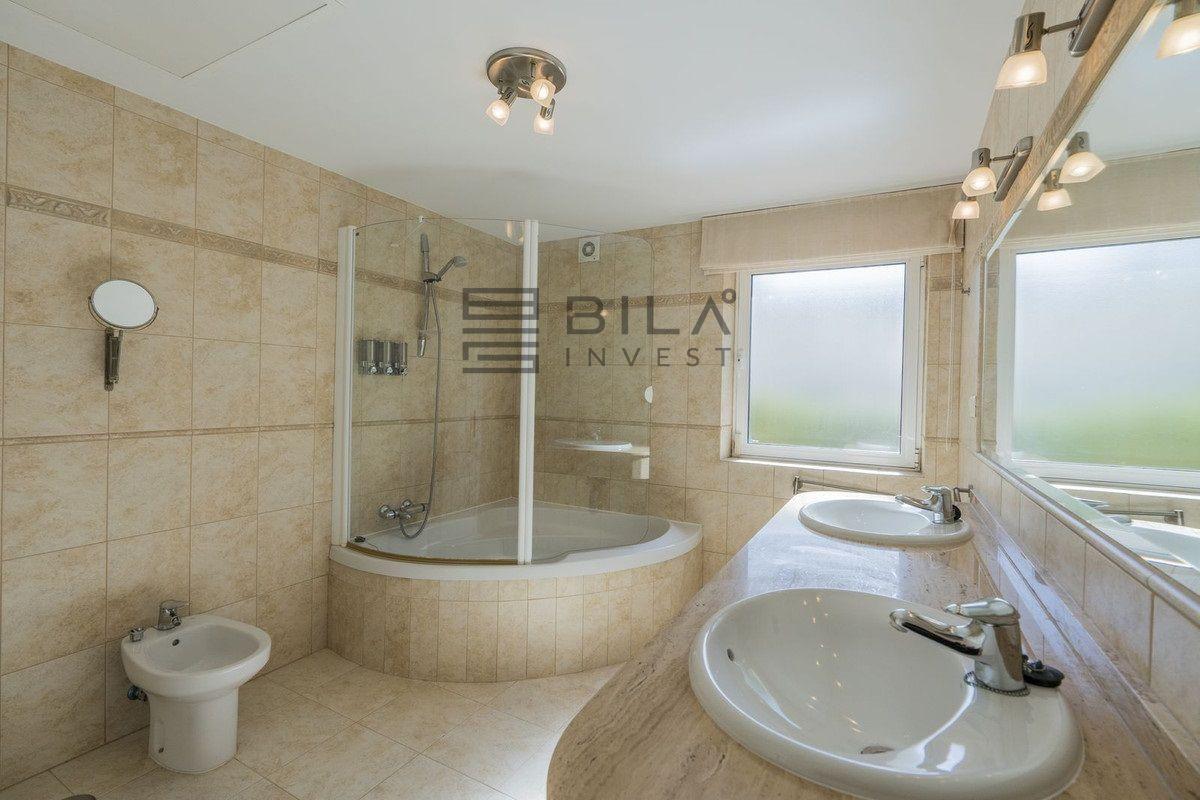 Chalet for Sale in Mijas