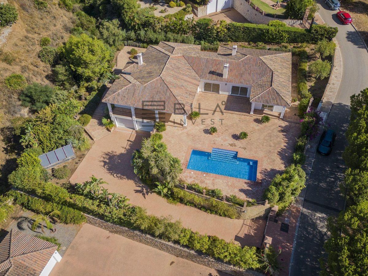 Chalet for Sale in Mijas