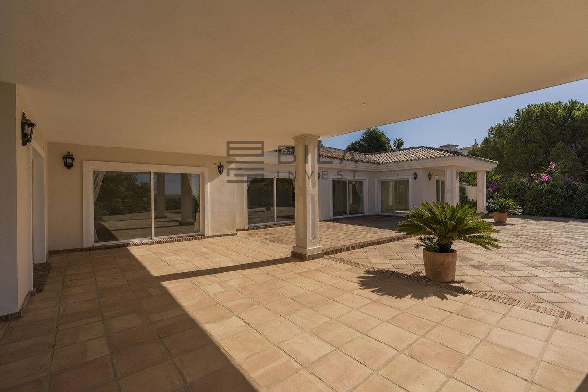 Chalet for Sale in Mijas