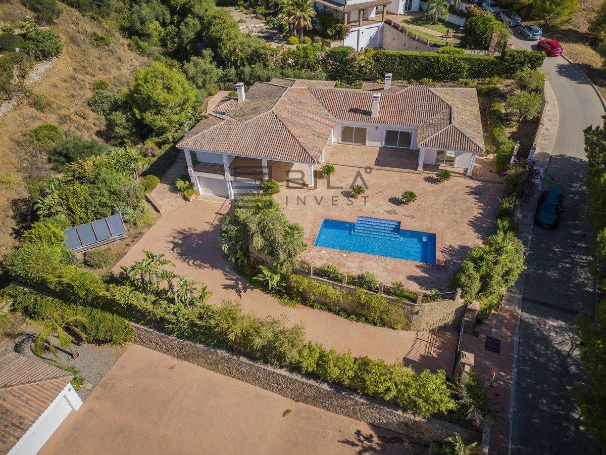 Chalet for Sale in Mijas