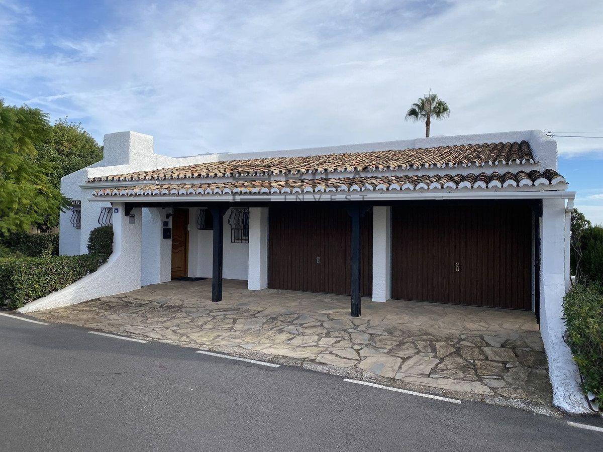 Chalet for Sale in Mijas