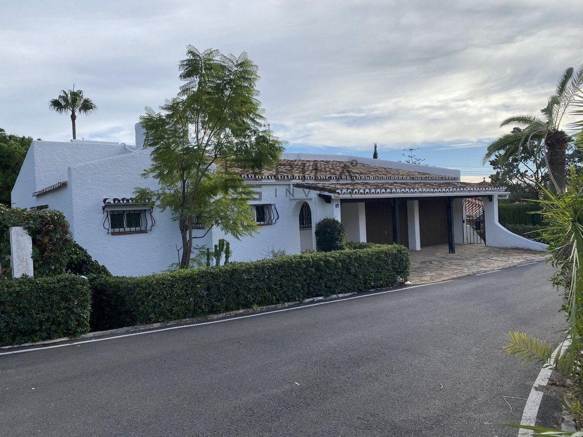 Chalet for Sale in Mijas