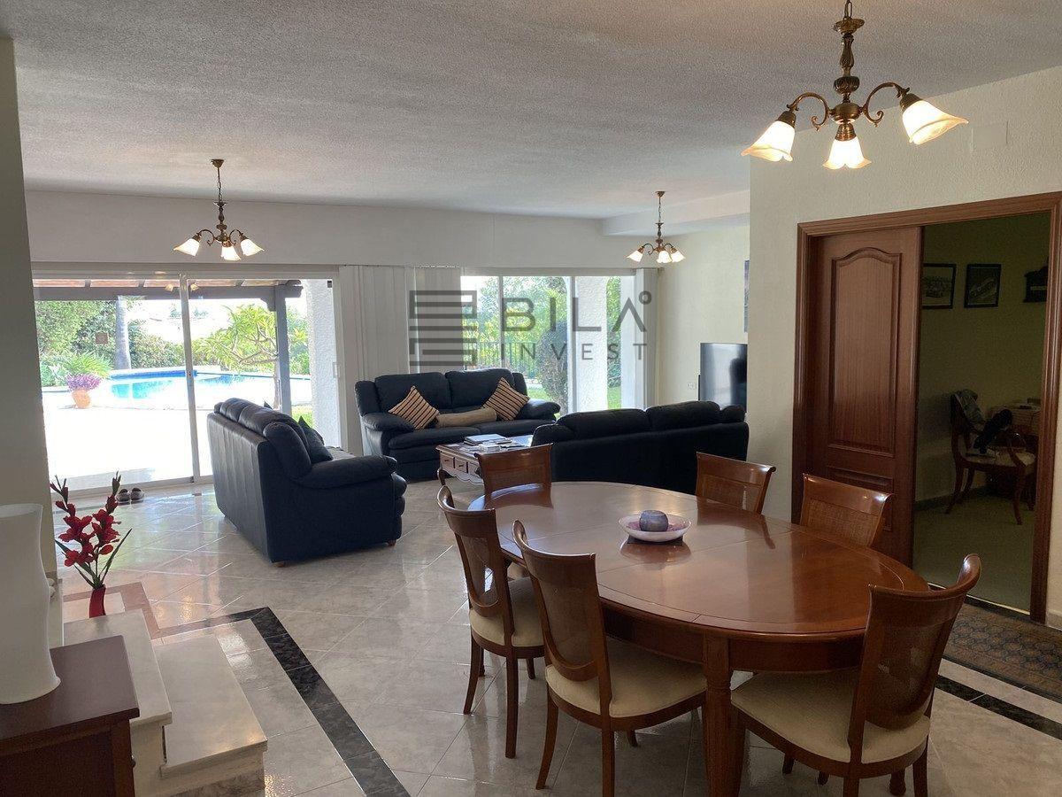 Chalet for Sale in Mijas