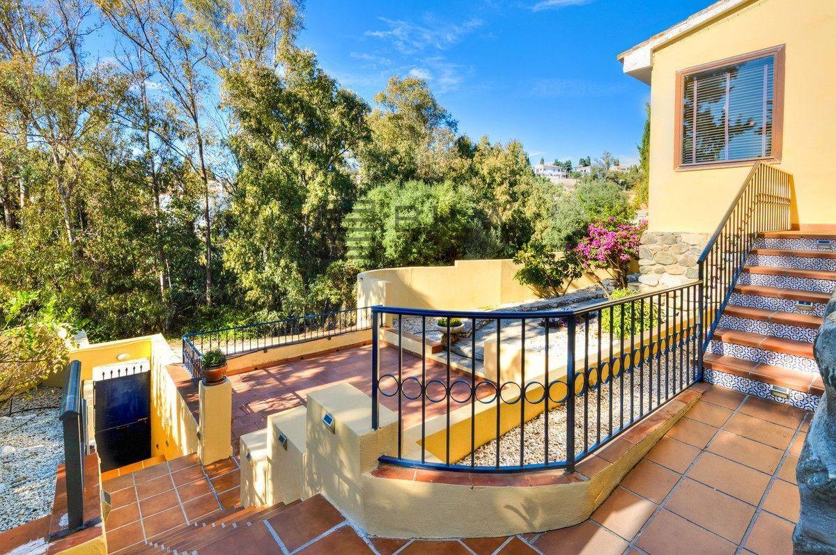 Chalet for Sale in Mijas