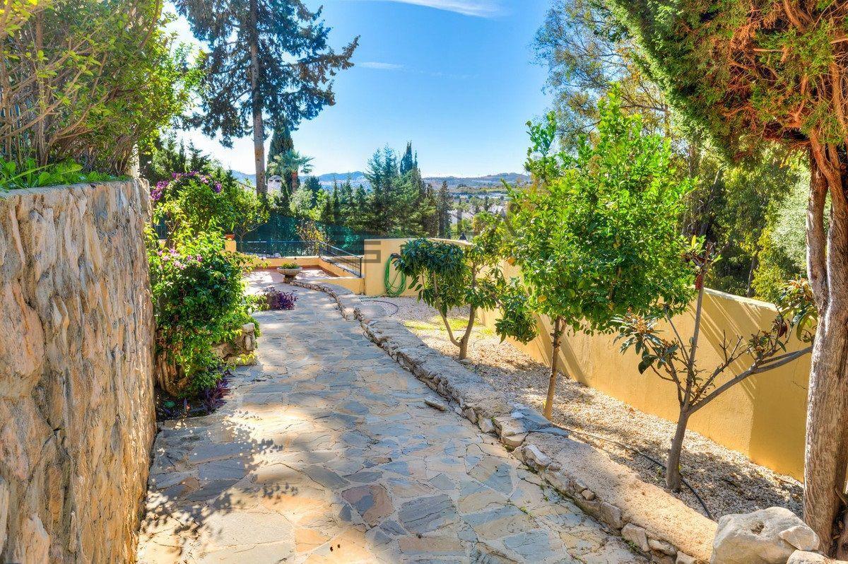 Chalet for Sale in Mijas