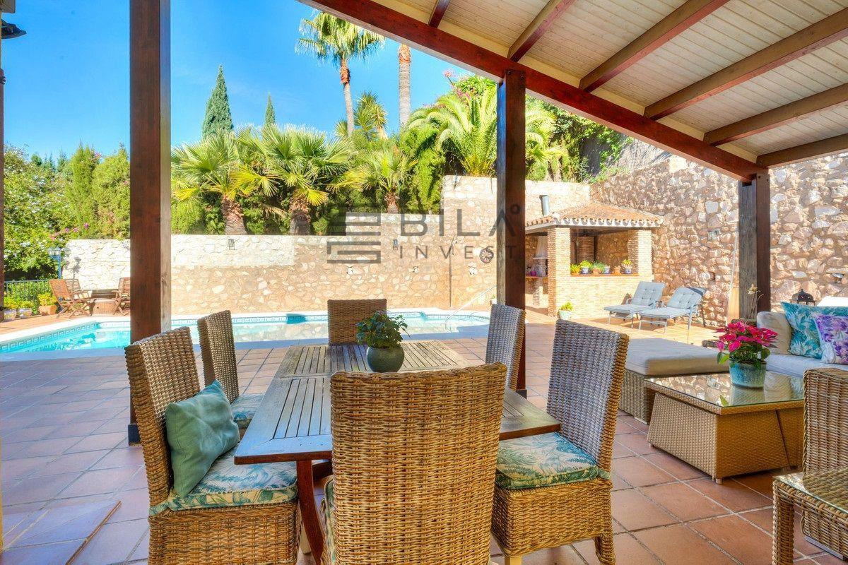 Chalet for Sale in Mijas