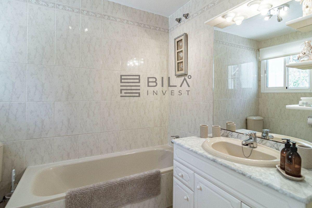Chalet for Sale in Mijas