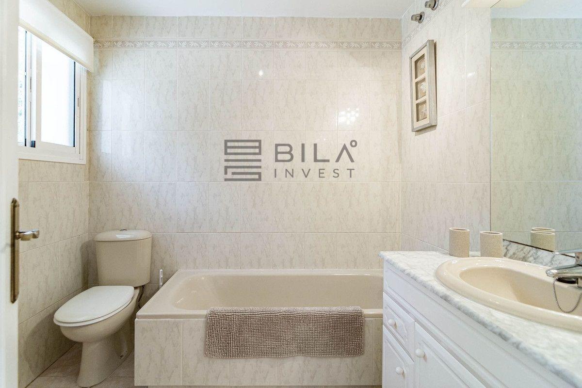 Chalet for Sale in Mijas