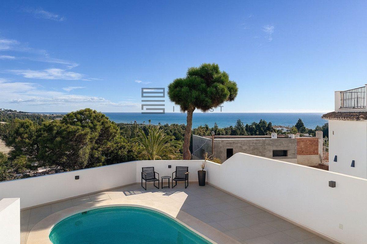 Chalet for Sale in Mijas