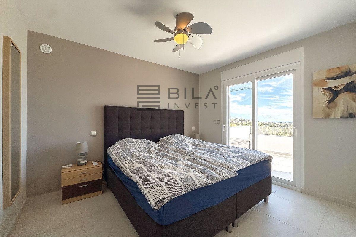 Chalet for Sale in Mijas