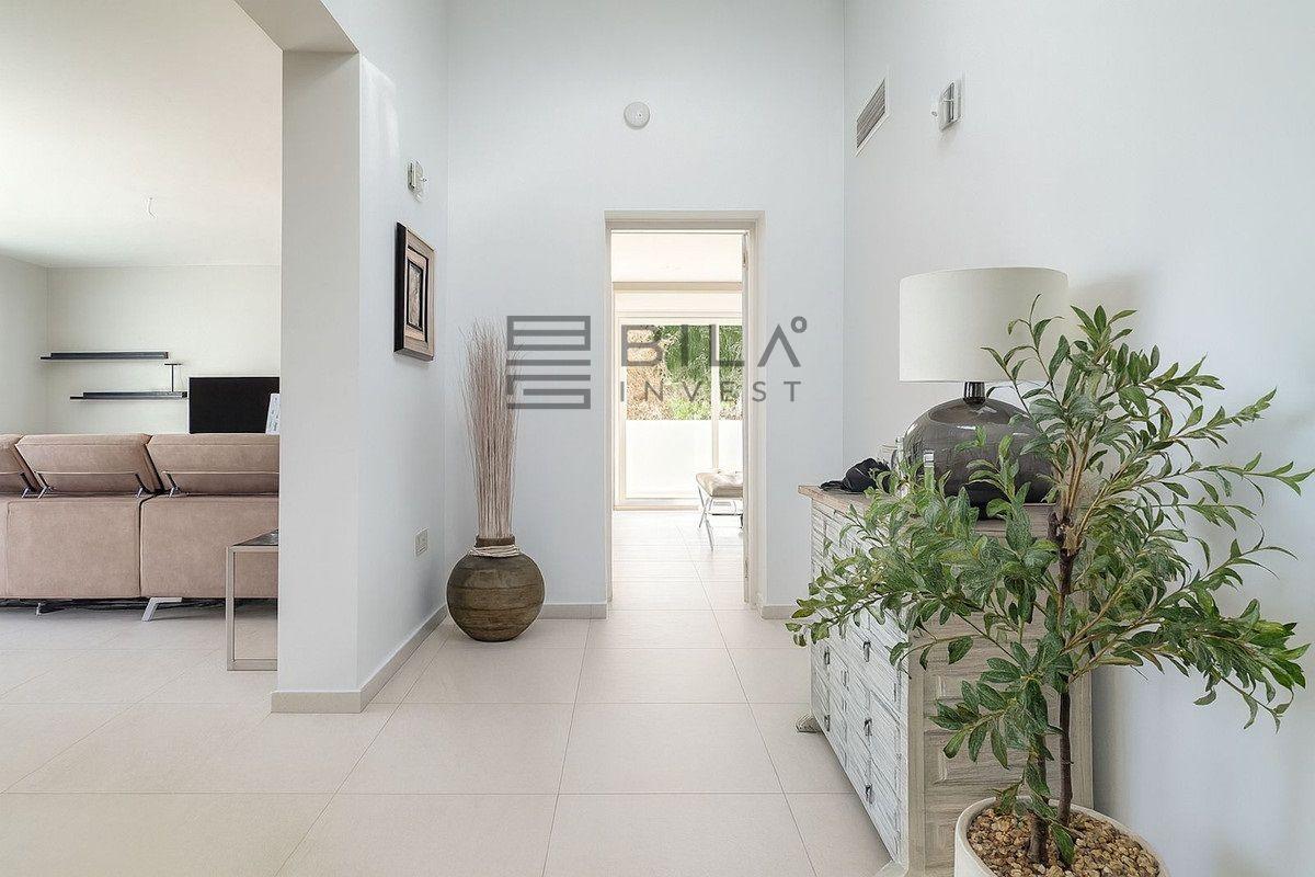 Chalet for Sale in Mijas