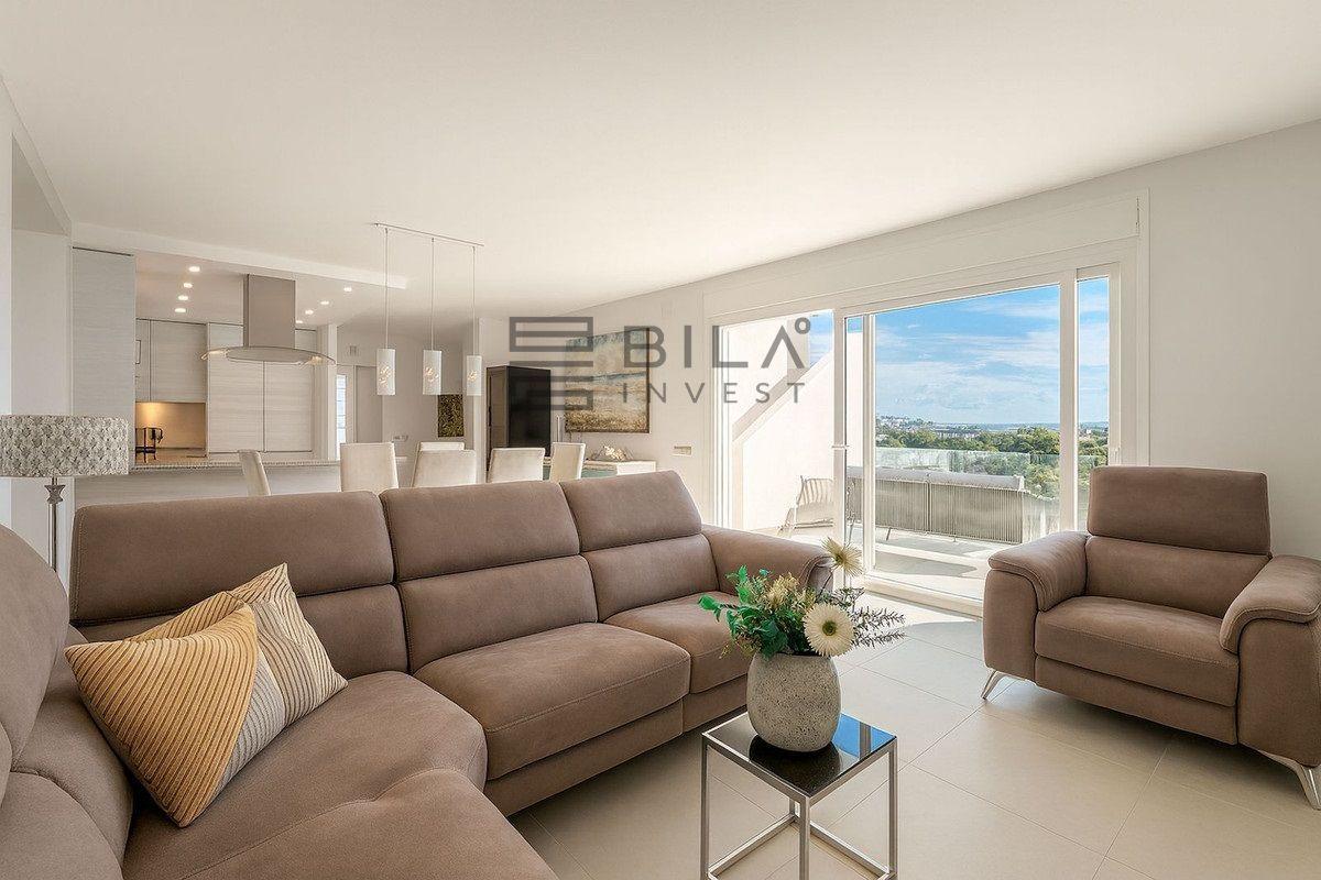 Chalet for Sale in Mijas