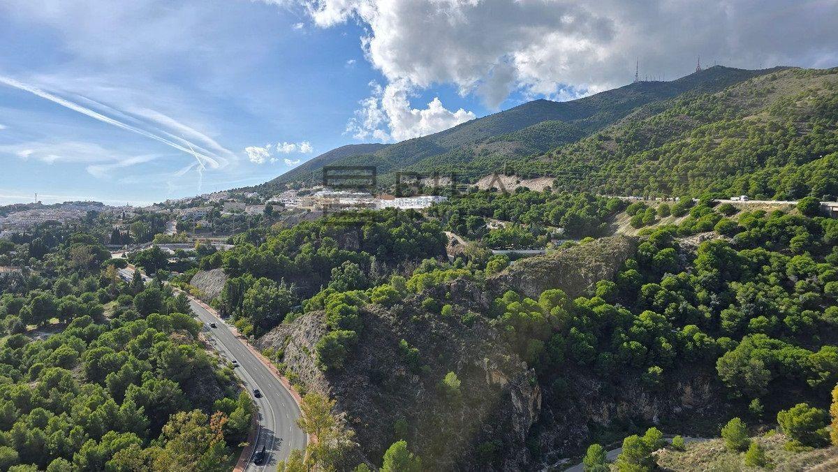 Penthouse for Sale in Benalmádena