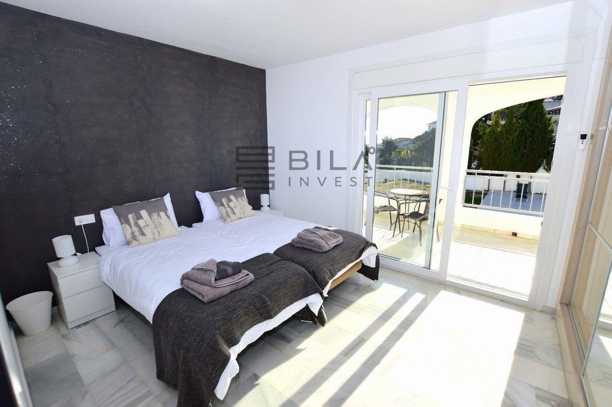 Chalet for Sale in Benalmádena