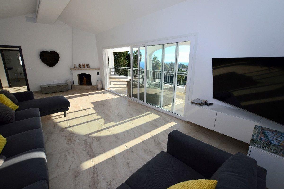 Chalet for Sale in Benalmádena