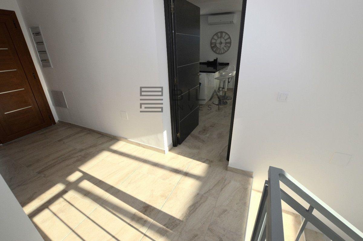 Chalet for Sale in Benalmádena