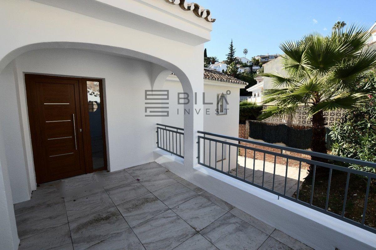 Chalet for Sale in Benalmádena