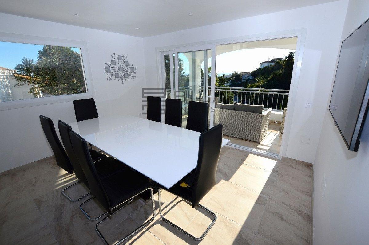 Chalet for Sale in Benalmádena