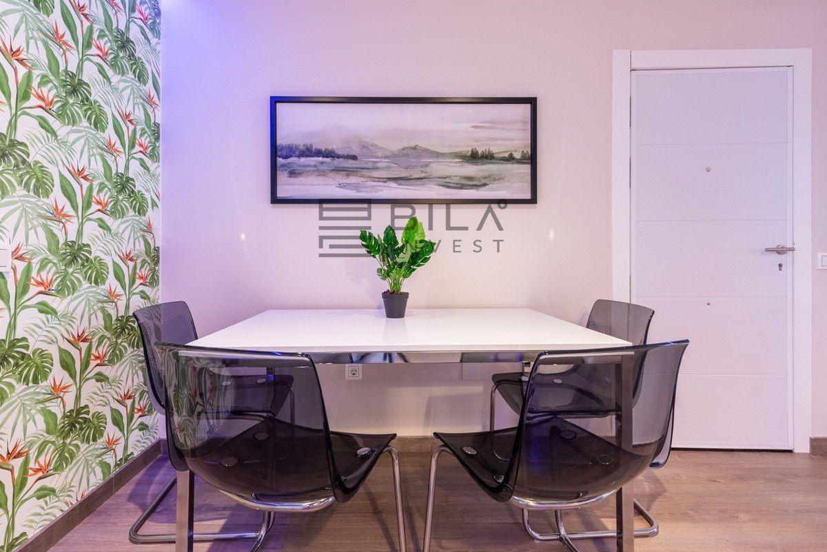 Flat for Sale in Benalmádena