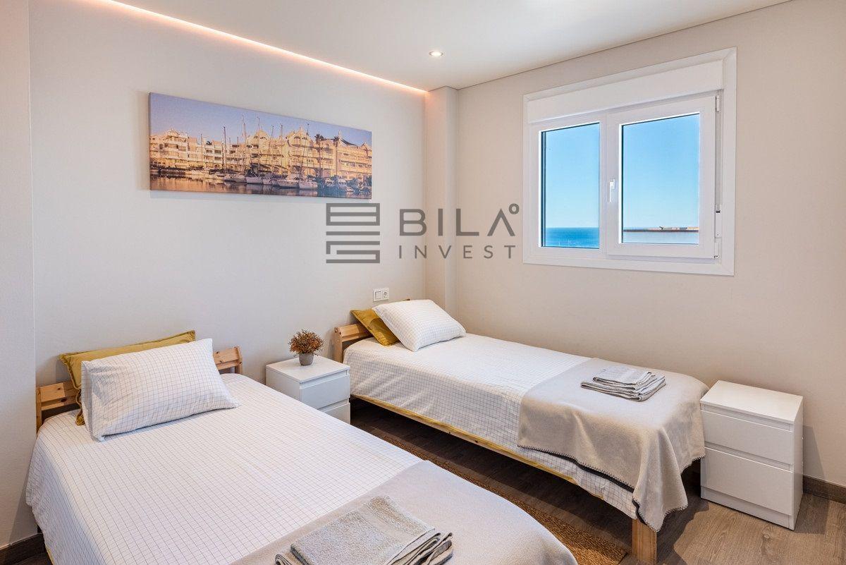 Flat for Sale in Benalmádena
