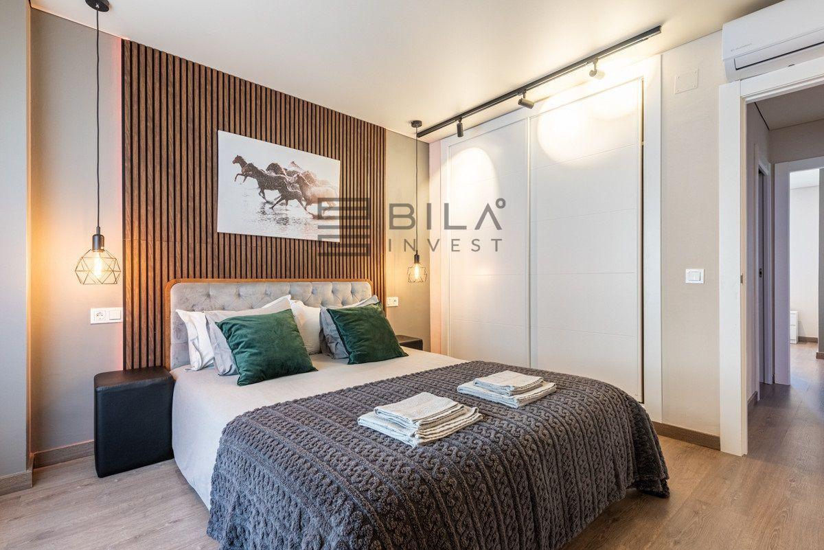 Flat for Sale in Benalmádena